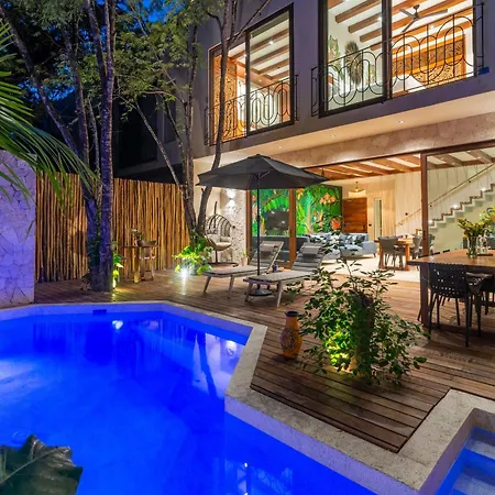 El Rey Loro - Lux 4 Bed Villa @Bluedeertulum